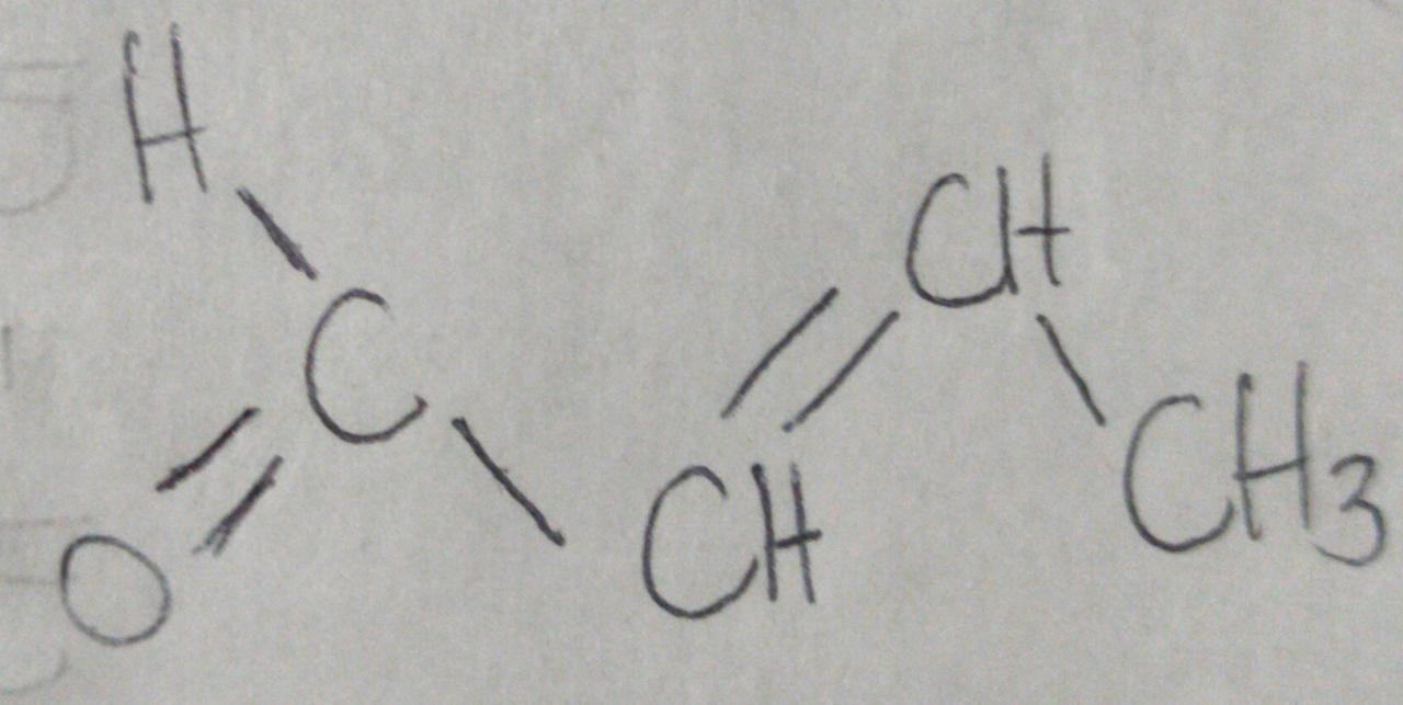 Identify the structure of (E)-2-butenal 