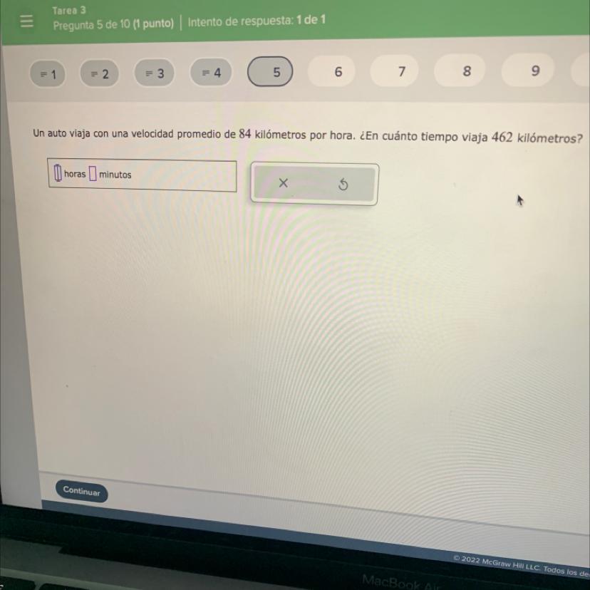 Un auto viaja con una velocidad promedio de 84 kilmetros por hora. En cunto tiempo viaja 462 kilmetros?