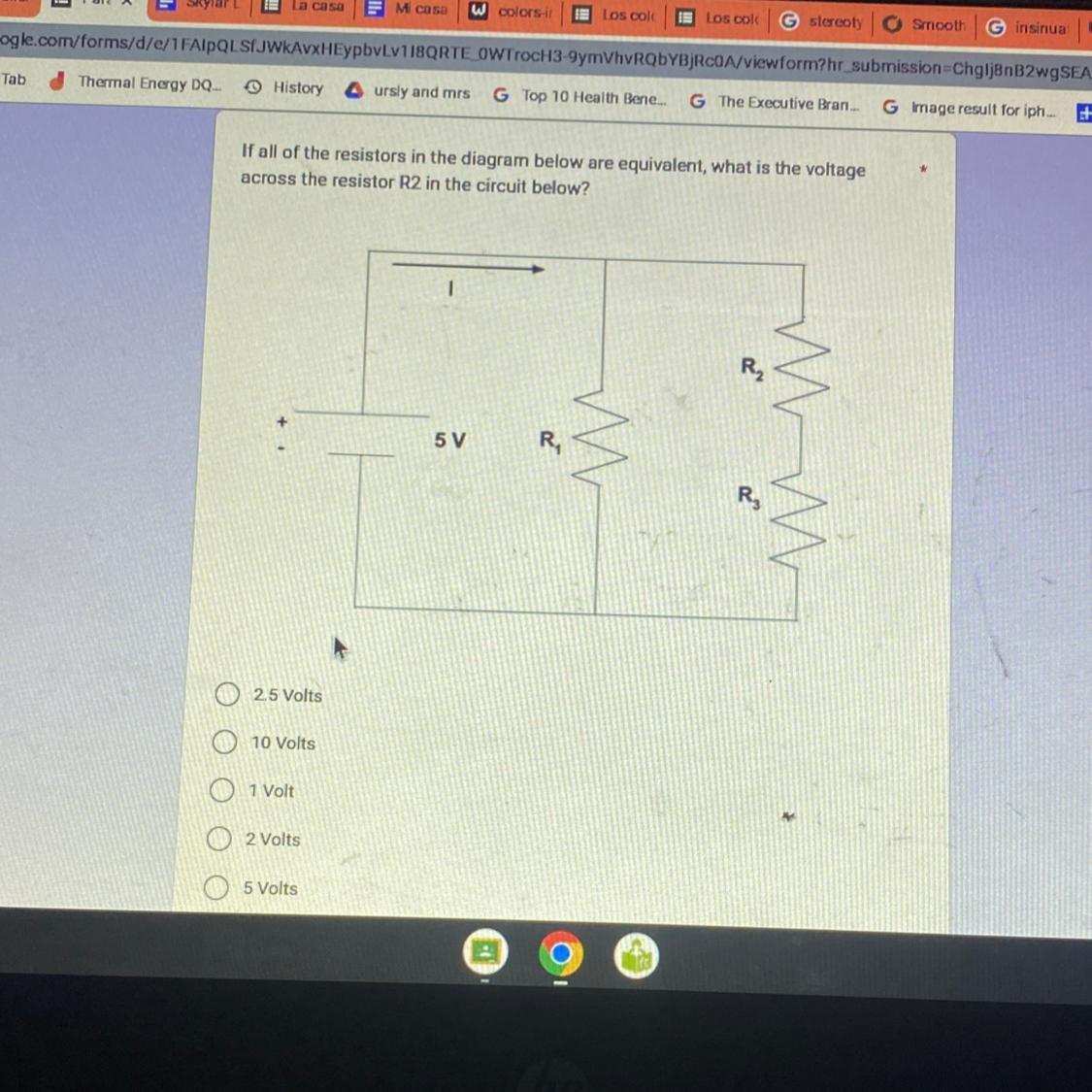 If all of the resistors in the diagram below are equivalent, what is the voltageacross the resistor R2