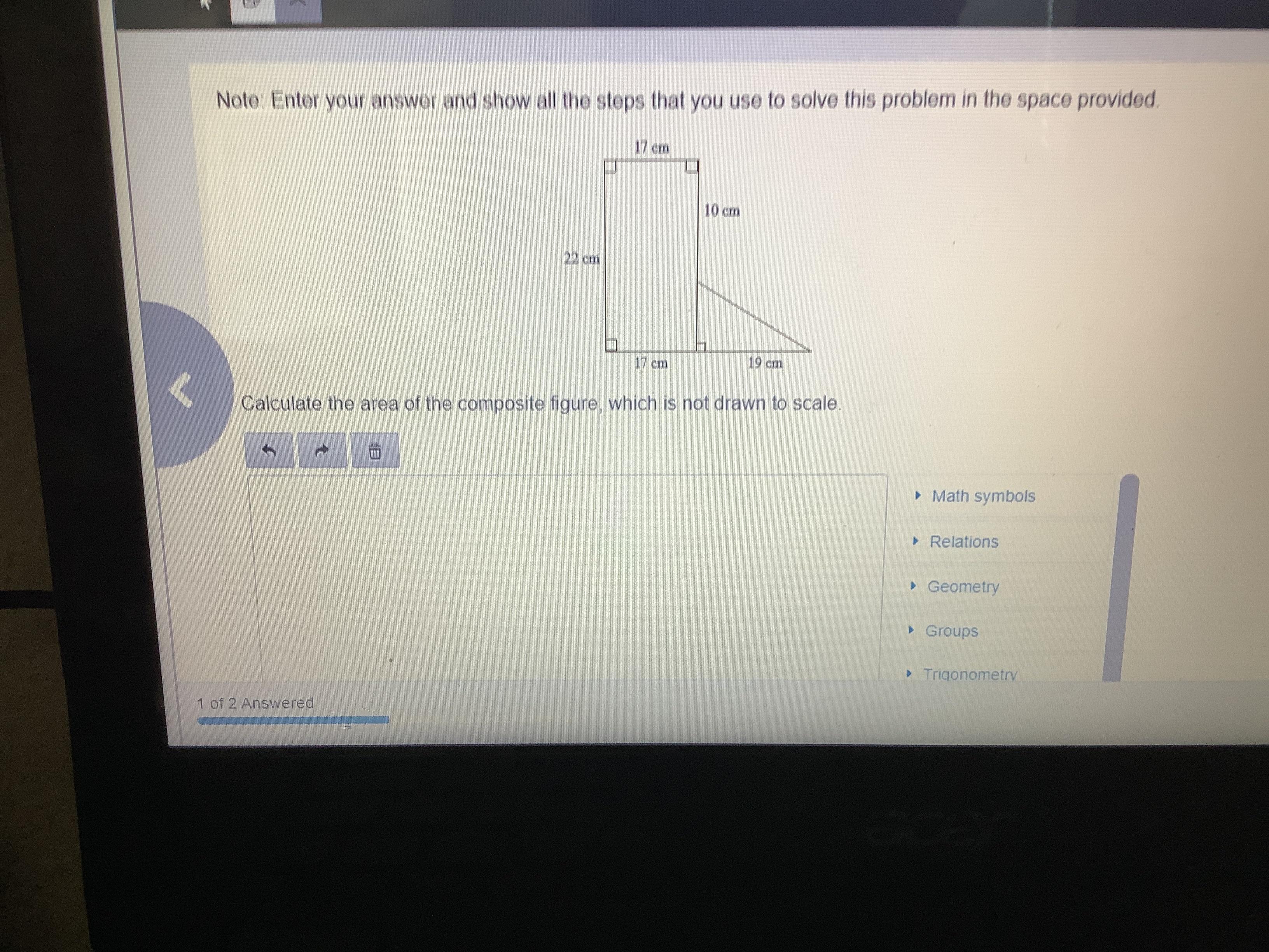 Im Confused ( The question is in the image )